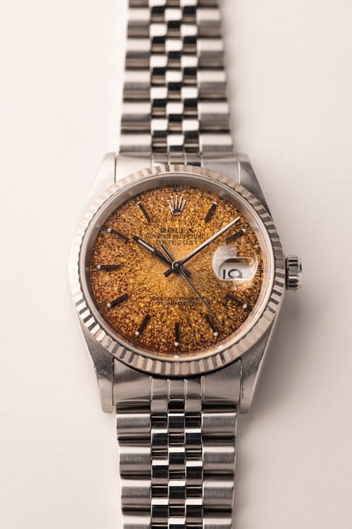 laydown detail image of 2001 Rolex 62510H Tropical Lava Datejust