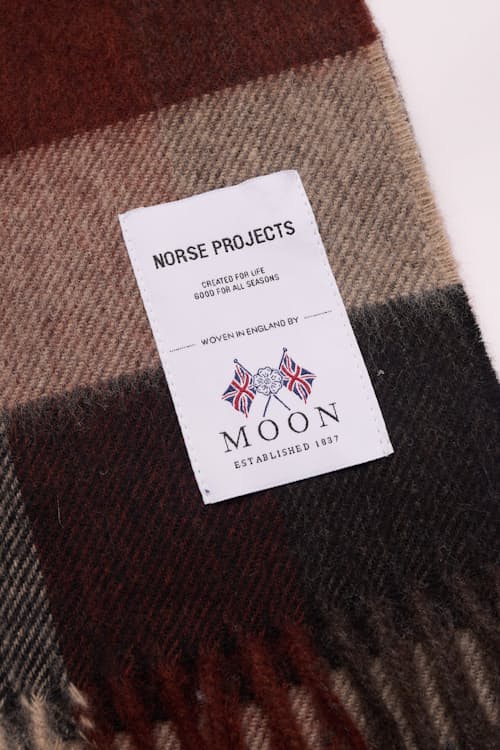 laydown detail image of Norse Moon Merino Lambswool Scarf