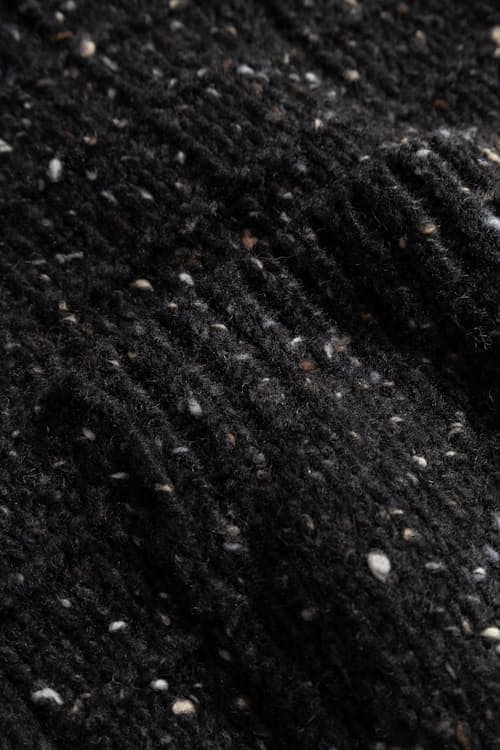 laydown detail image of Aldrup Donegal Square Jacket