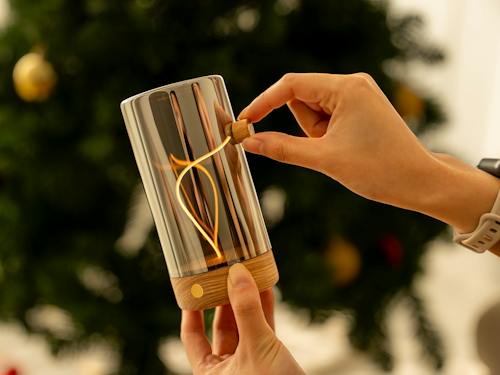 lifestyle image of Solis Drift Light