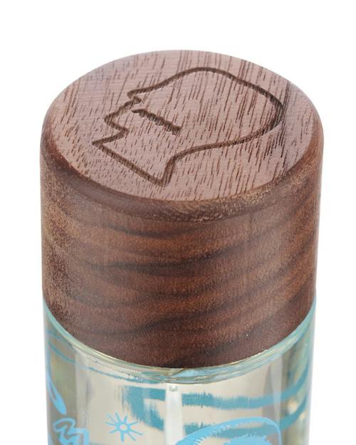 laydown detail image of Goldblooming Perfume 50ml