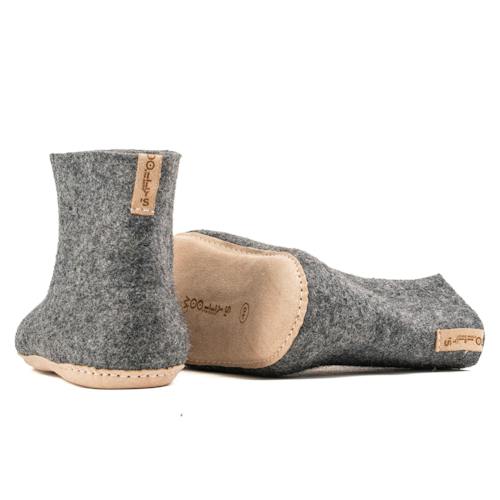 laydown image of Indoor Boots With Leather Sole