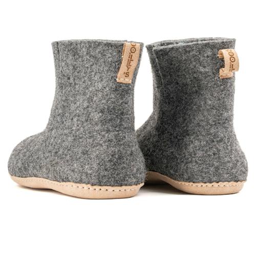 laydown image of Indoor Boots With Leather Sole