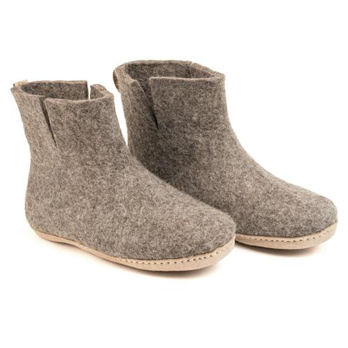 laydown image of Indoor Boots With Leather Sole