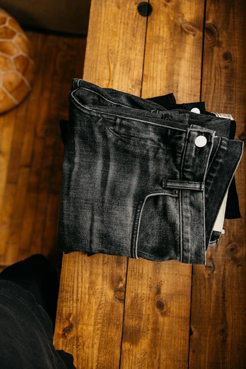 no crop image of The Barrel Straight Stretch Selvedge Denim