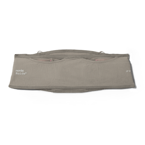 lifestyle image of Raide x norda LF 2L Running Belt