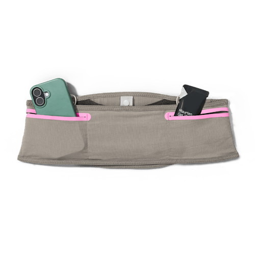 lifestyle image of Raide x norda LF 2L Running Belt