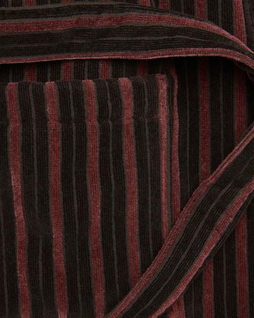 laydown detail image of Mio Korto Robe