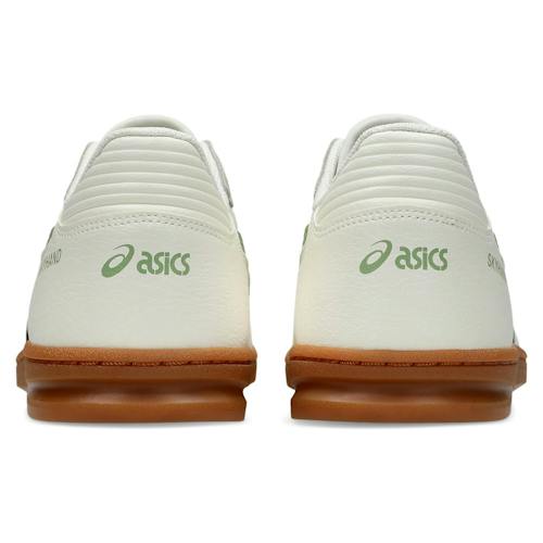 laydown image of Skyhand OG Sneaker