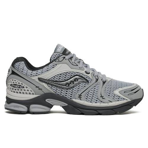laydown image of Progrid Triumph 4 Sneaker