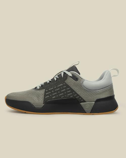 no crop image of Move Trainer