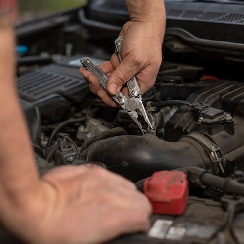 laydown image of FREE P4 - Multipurpose Plier