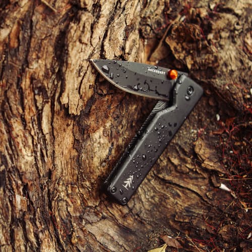 laydown image of Huckberry Chapter Knife