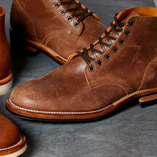 laydown image of Service Boot - Exclusive