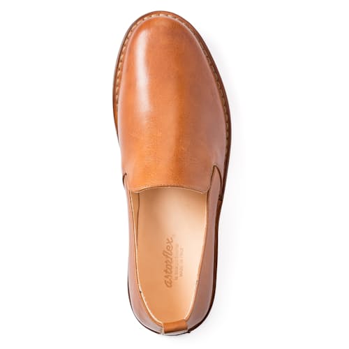 laydown image of Patnoflex Loafer