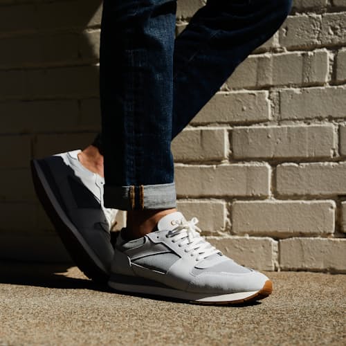 laydown image of Recess Runner