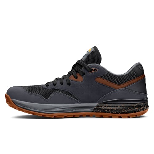laydown image of Trailhead Sneaker