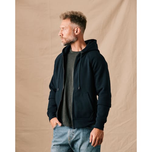 Chad is 6'1" and wearing a M