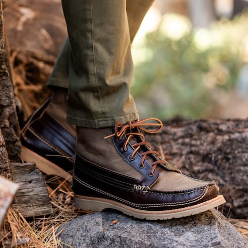 laydown image of Maine Guide 6 Eye DB Boots