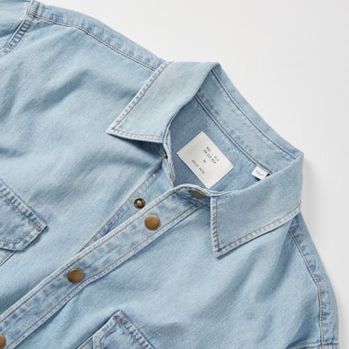 lifestyle image of Shoals Denim Shirt