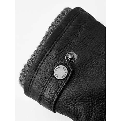 laydown detail image of Utsjo Glove - Elk/Fleece