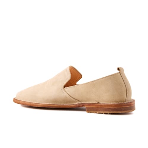 laydown image of Patnoflex Travel Loafer