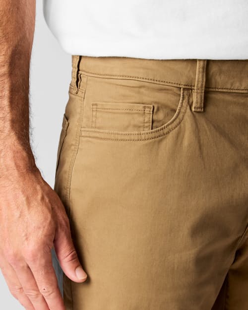 on model image of 365 Pant - HB Straight