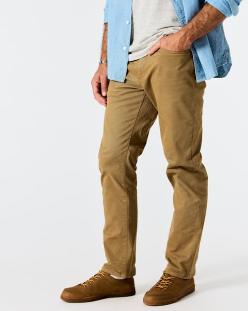 on model image of 365 Pant - HB Straight