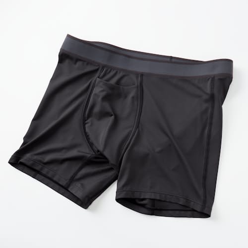 laydown image of Interval Boxer Briefs - 5"