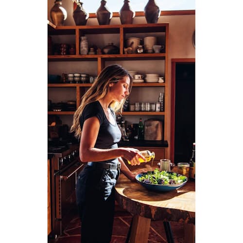 laydown image of Extra Virgin Olive Oil