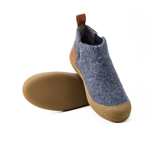laydown image of Wool Outdoor Slipper Boot
