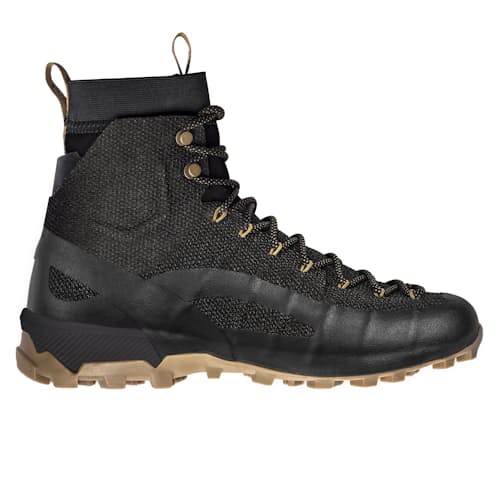 laydown image of Combat Waterproof Boot