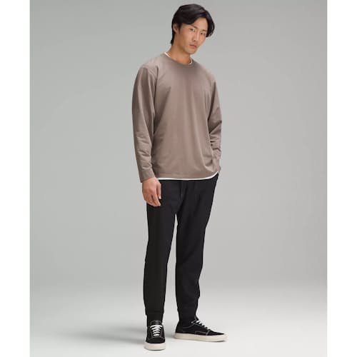 on model image of ABC Jogger