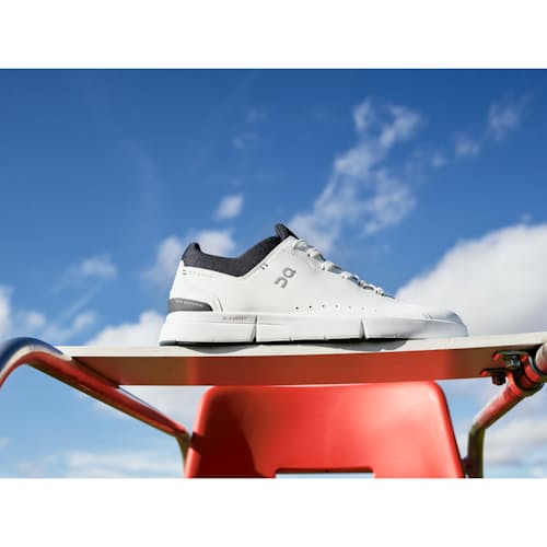 lifestyle image of The Roger Advantage Sneaker