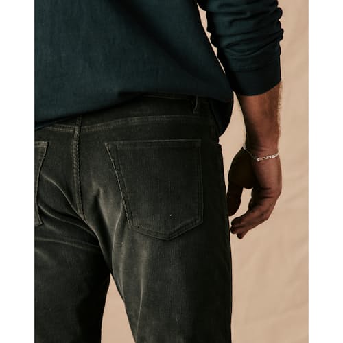 on model image of 365 Corduroy Pant - HB Slim