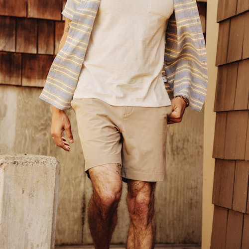 lifestyle image of All Day 4-Way Stretch Shorts - 7"