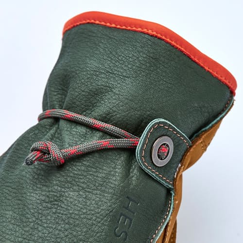 laydown detail image of Wakayama Glove
