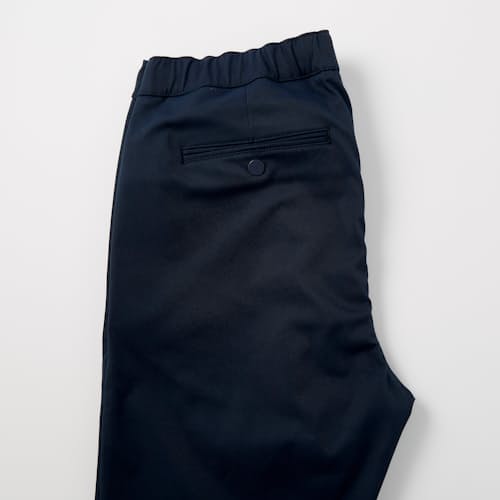 laydown image of Horizon Jogger