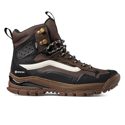 laydown image of Ultrarange EXO HI Gore-Tex MTE 3