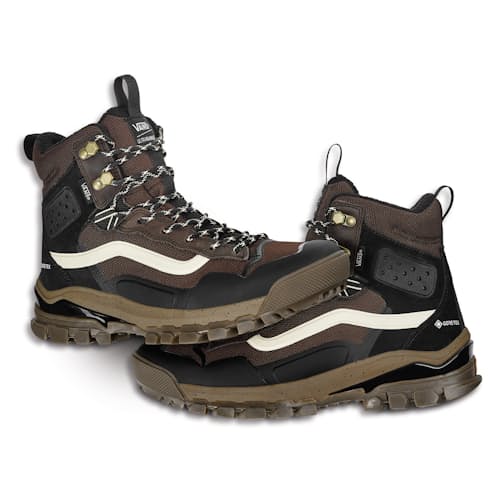 laydown image of Ultrarange EXO HI Gore-Tex MTE 3