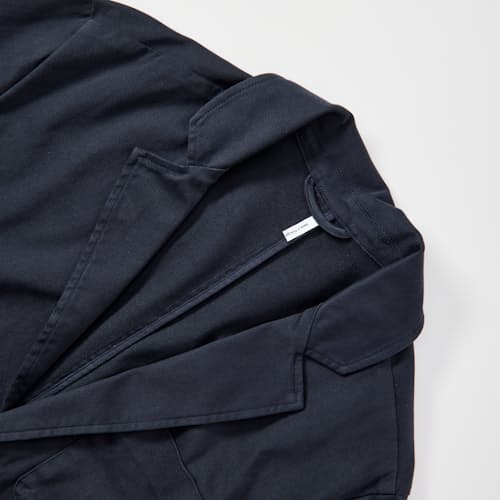 laydown detail image of Garment Dyed Blazer