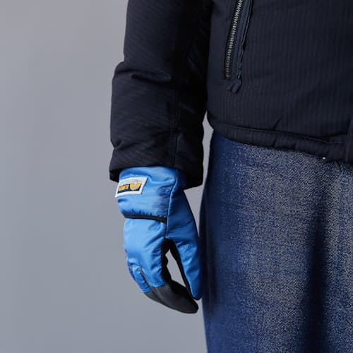 laydown image of Windproof Glove with Touchscreen Fingers