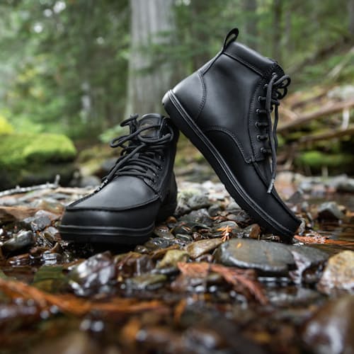 lifestyle image of Boulder Waterproof Hiking Boot