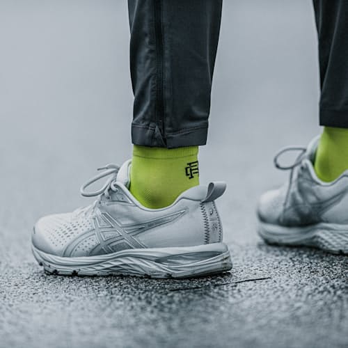 laydown image of Goretex GEL Cumulus 21