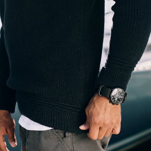 lifestyle image of Mini Rollkragen Fisherman Sweater