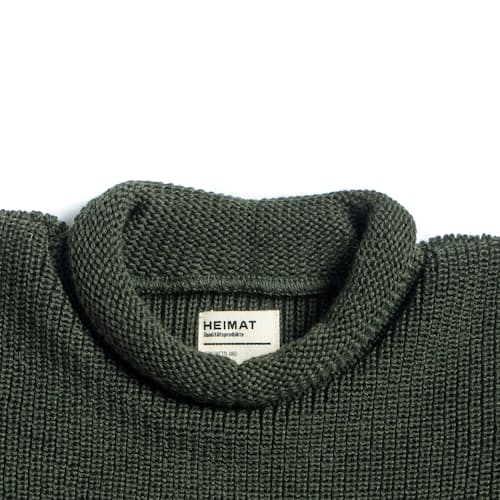 laydown detail image of Mini Rollkragen Fisherman Sweater