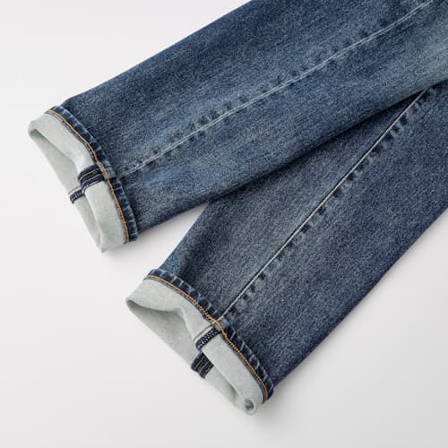 laydown detail image of Everyday Stretch Denim - Straight