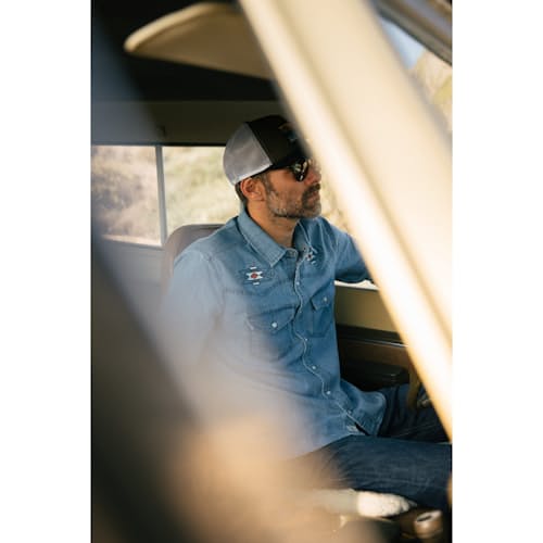 lifestyle image of Tonopah Western Pearl Snap Shirt