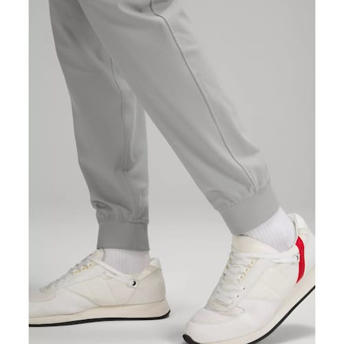 on model image of ABC Jogger