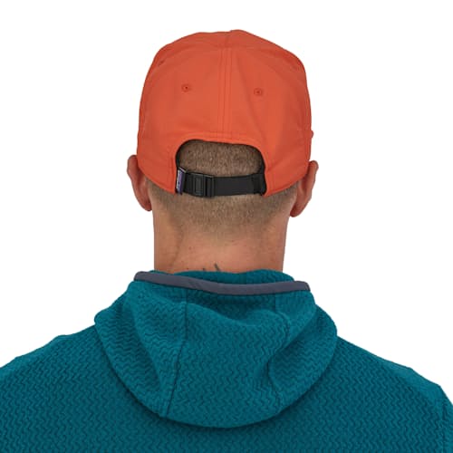 laydown image of Snowfarer Hat